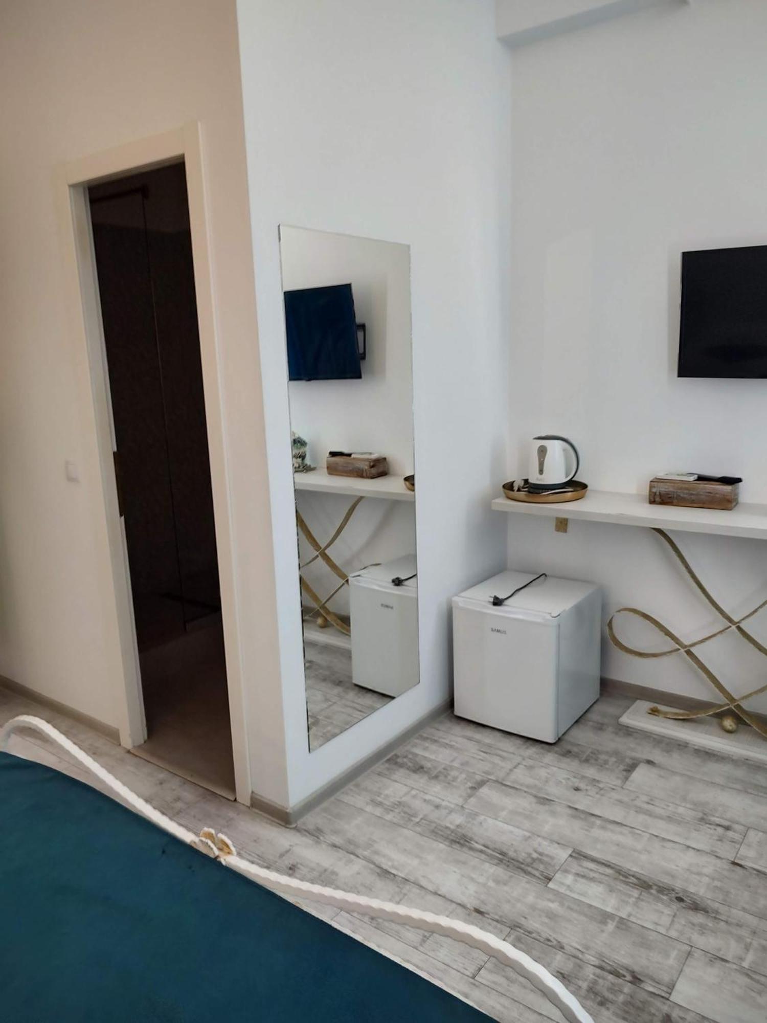 Puzzle Magic Bed & Breakfast Piteşti Eksteriør bilde