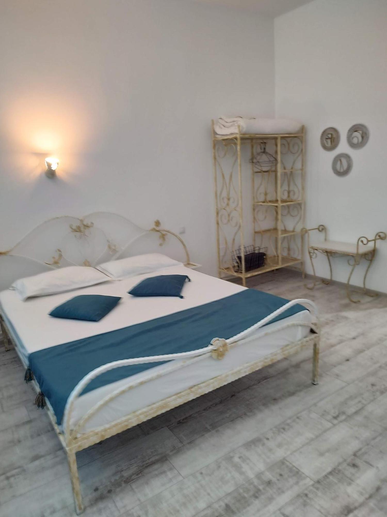 Puzzle Magic Bed & Breakfast Piteşti Eksteriør bilde